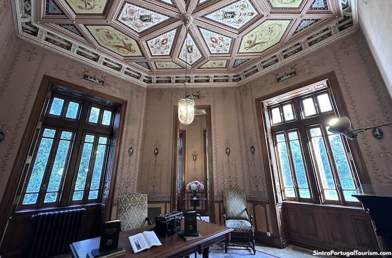 Library and reading room of Biester Palace, Sintra